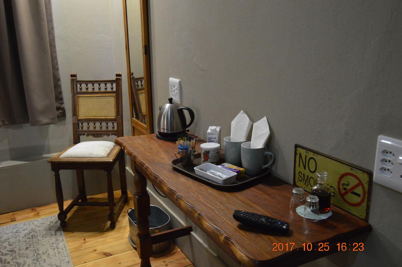 Ladybrand Heritage House エクステリア 写真